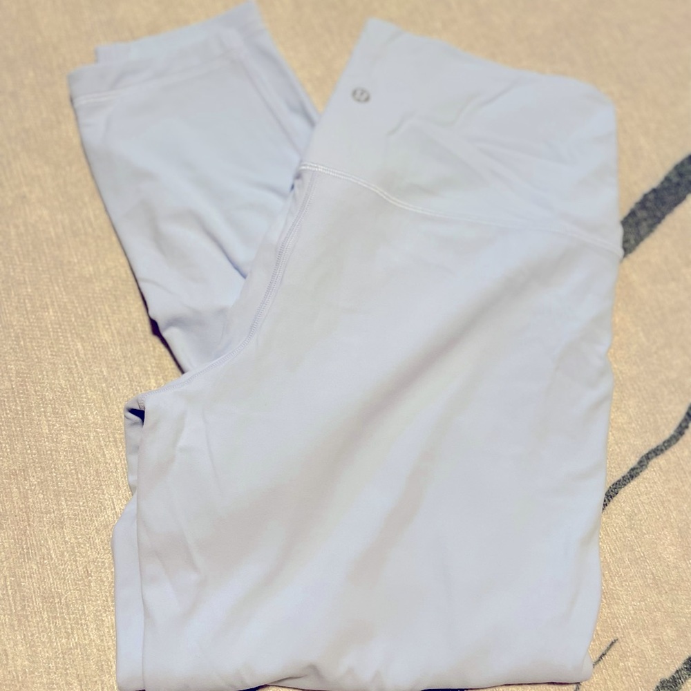 LAST CHANCE Women’s Lululemon Align leggings blue - EUC